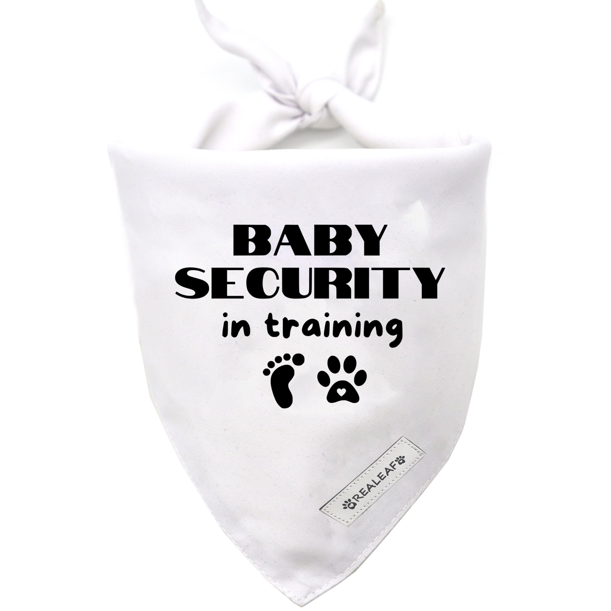 Bandana Realeaf double couche sur chien moyen à grand, résistance et durabilité.