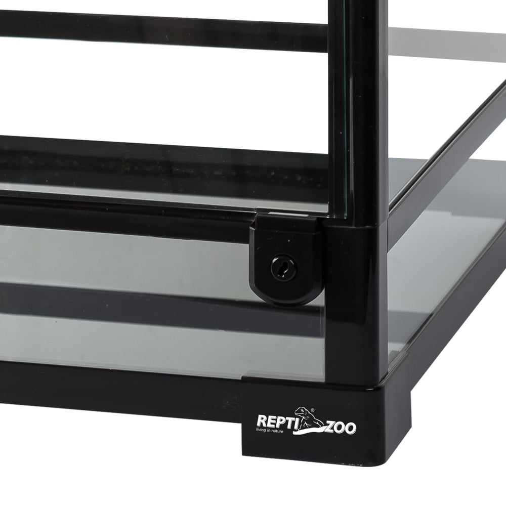 Dimensions 12x12x18 du terrarium REPTI ZOO compact et discret