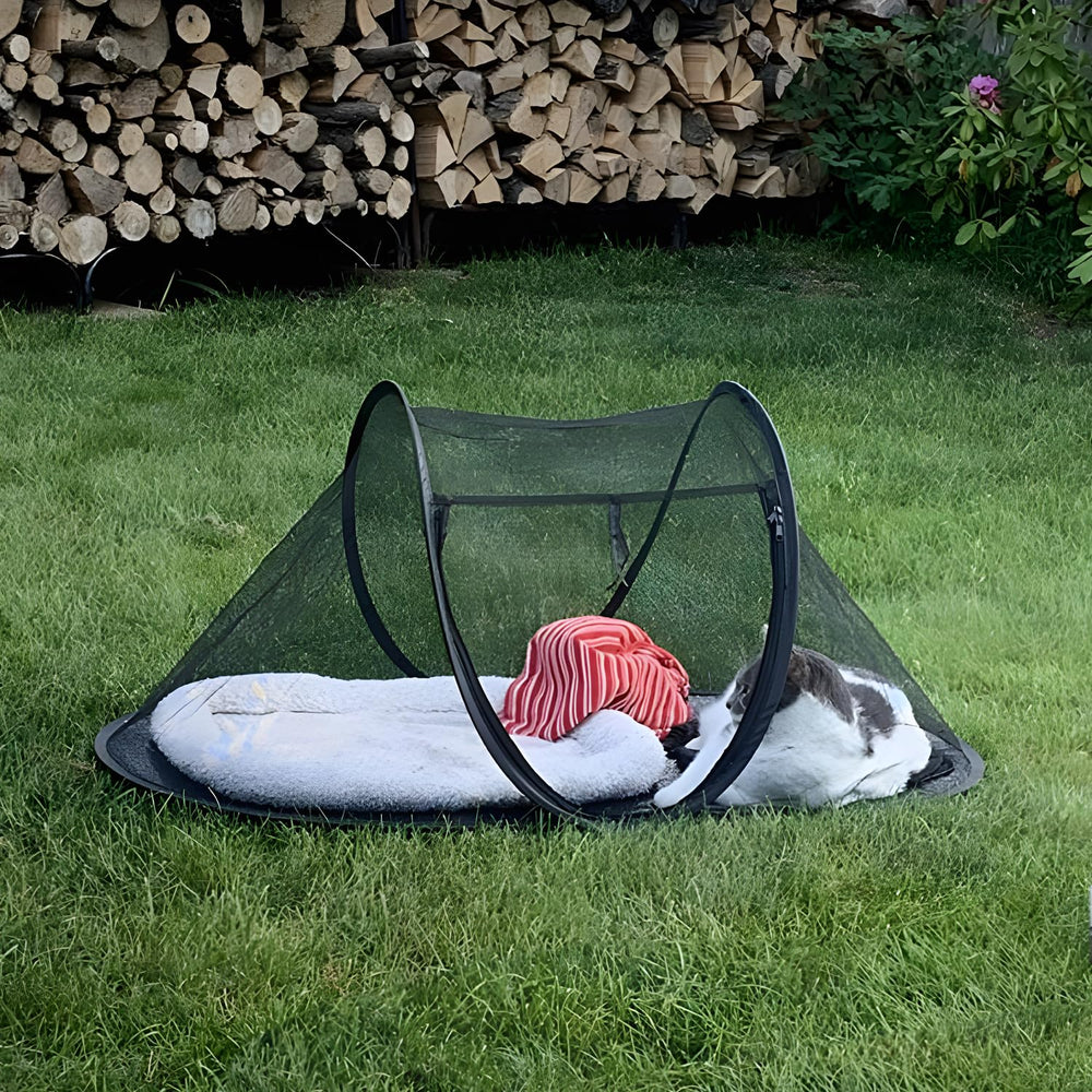 Rest-Eazzzy Cat Tent idéale pour balcon et patio, espace ombragé pour repos.