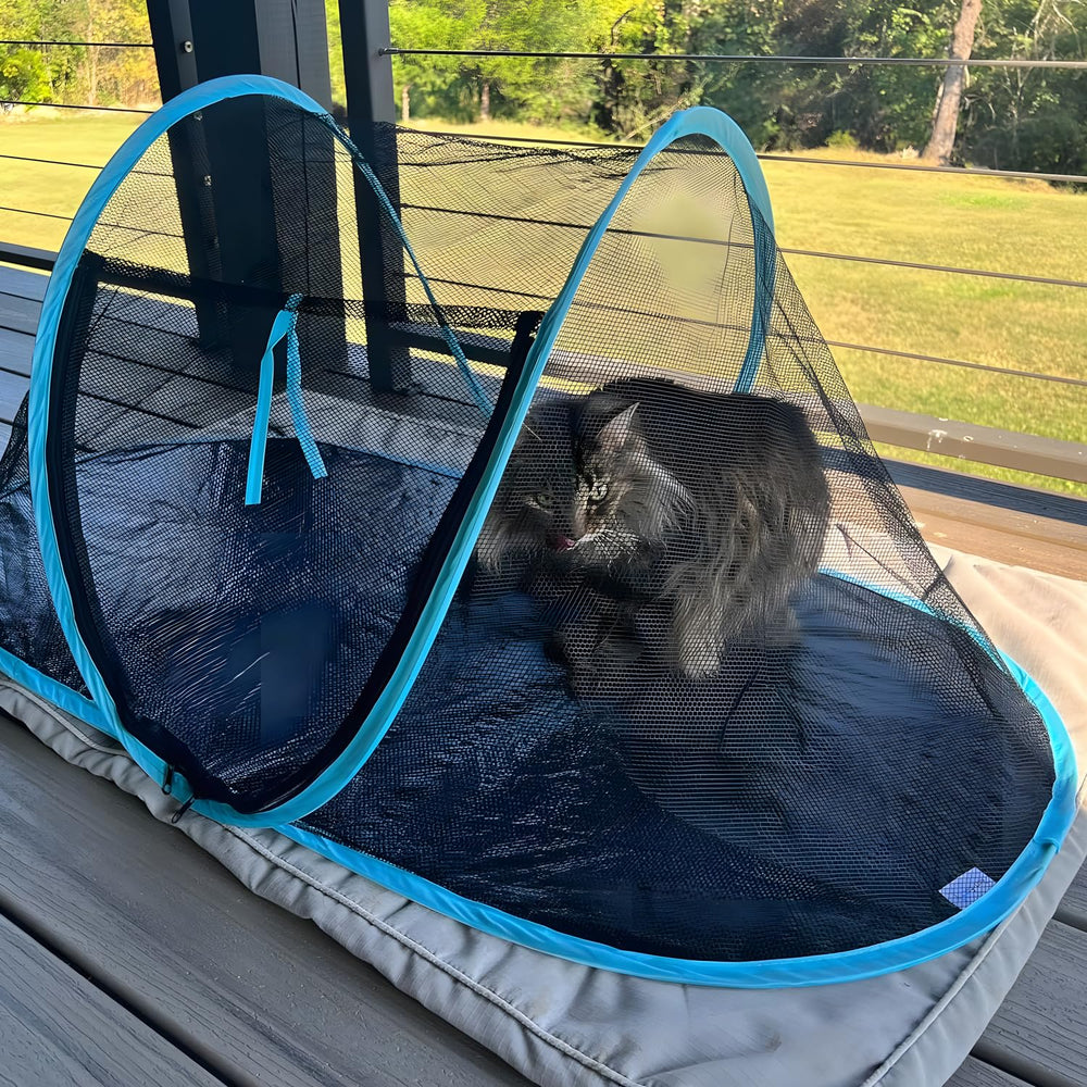 Rest-Eazzzy Cat Tent protection contre insectes et soleil grâce à l'ombrage.