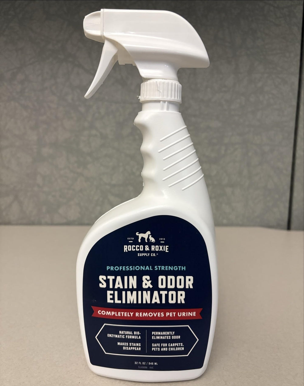Rocco & Roxie Solution Douce – sans chlore, sûre autour des animaux.