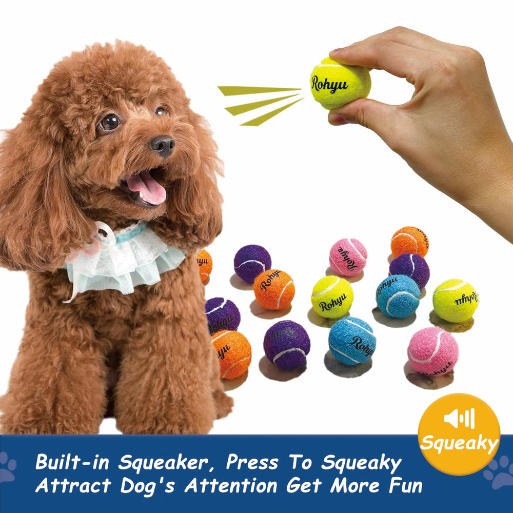 Balle Rohyu mini tennis avec sifflet intégré pour stimuler le jeu.
