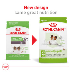 Gros plan sur croquettes miniatures digestibles pour chiens âgés et de petites races