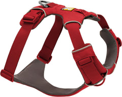 Harnais Ruffwear Front Range sur chien en promenade, confort et visibilité.