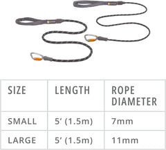 Ruffwear Knot‑a‑Leash réflecteur intégré améliore la visibilité au crépuscule.
