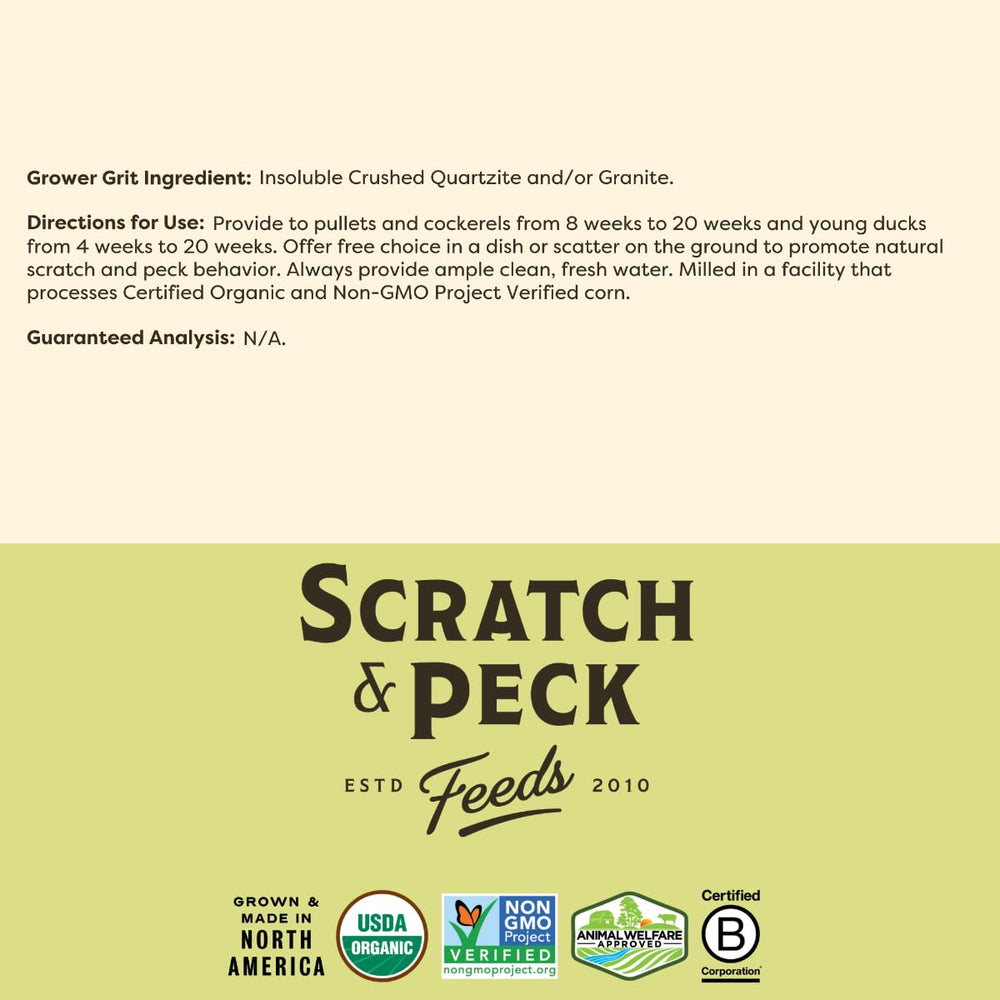 Scratch and Peck Grower Grit facile à proposer dans le poulailler.