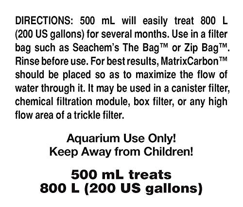 Seachem Matrix Carbon : flux d'eau optimisé grâce à des billes sphériques.