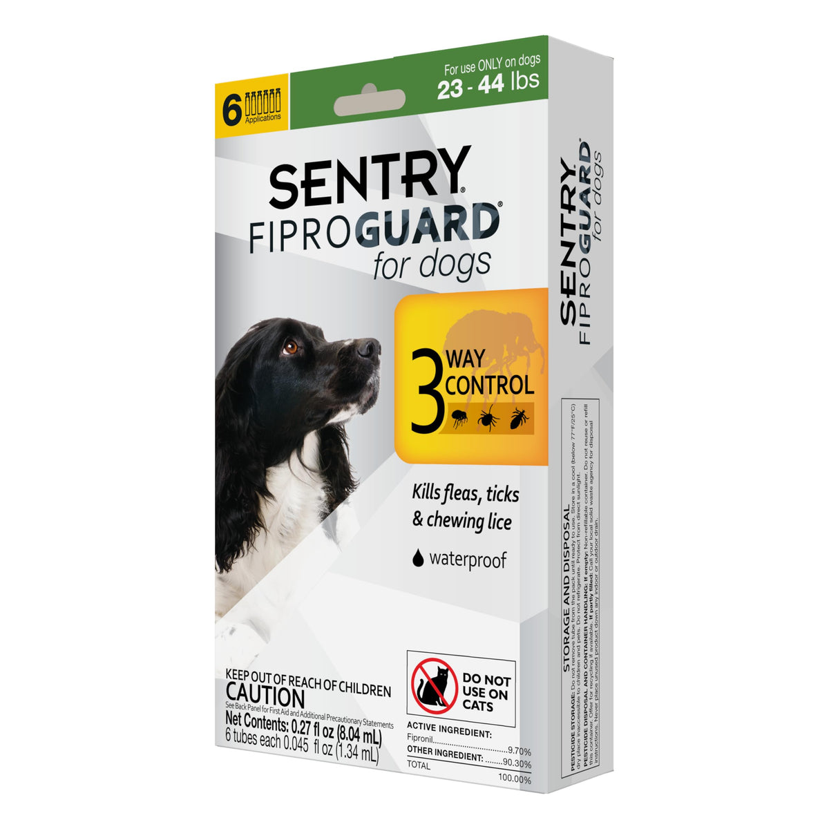 Sentry Fiproguard sur le dos du chien, application facile et précise.