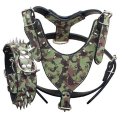 Harnais Serijoars avec pointes camouflage, sécurité et style pour grands chiens.