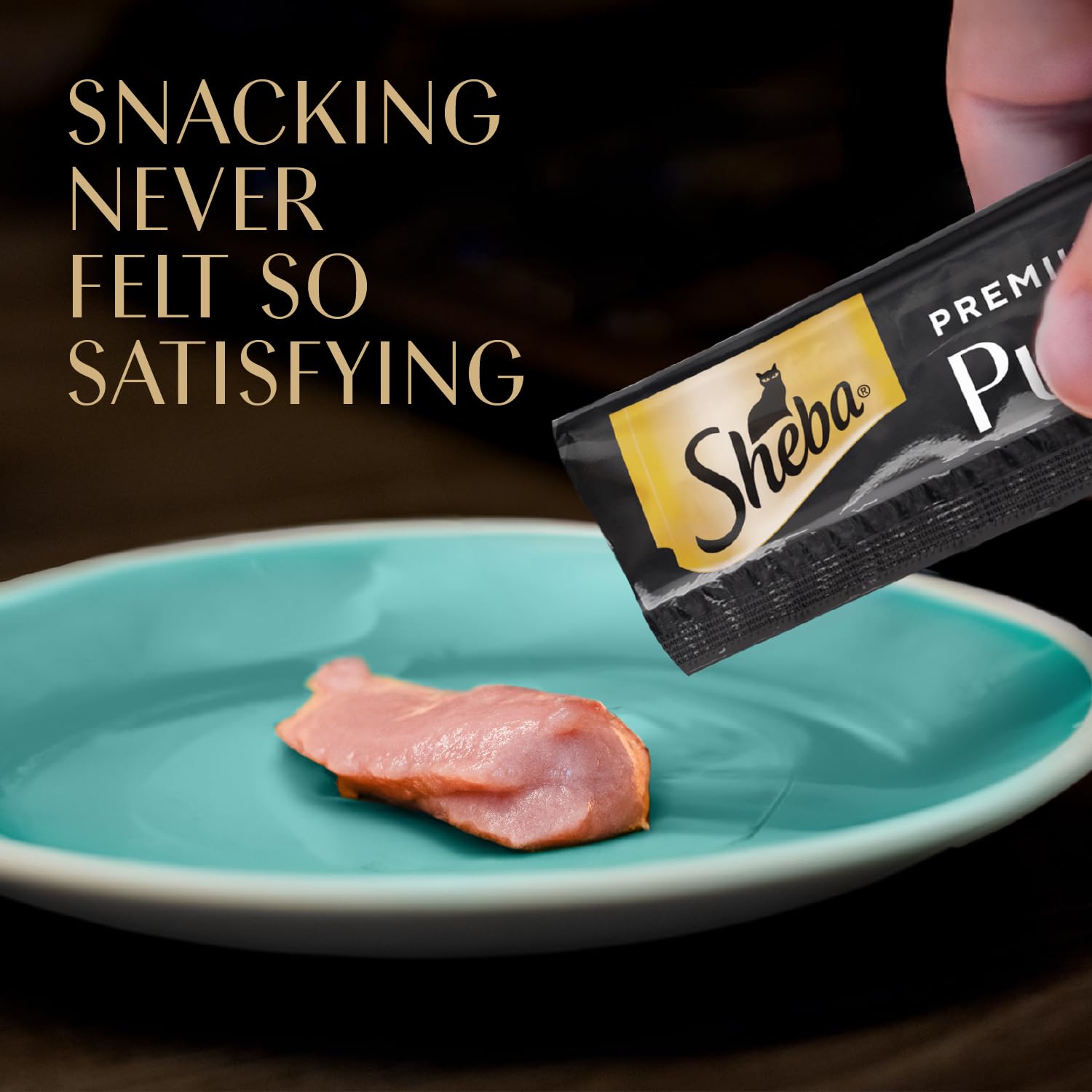 Sans céréales et sans additifs artificiels avec Sheba Purée pour chats.