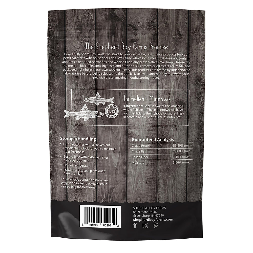 Petites bouchées faciles, Minnows séchés Shepherd Boy Farms pour récompenser votre chien.