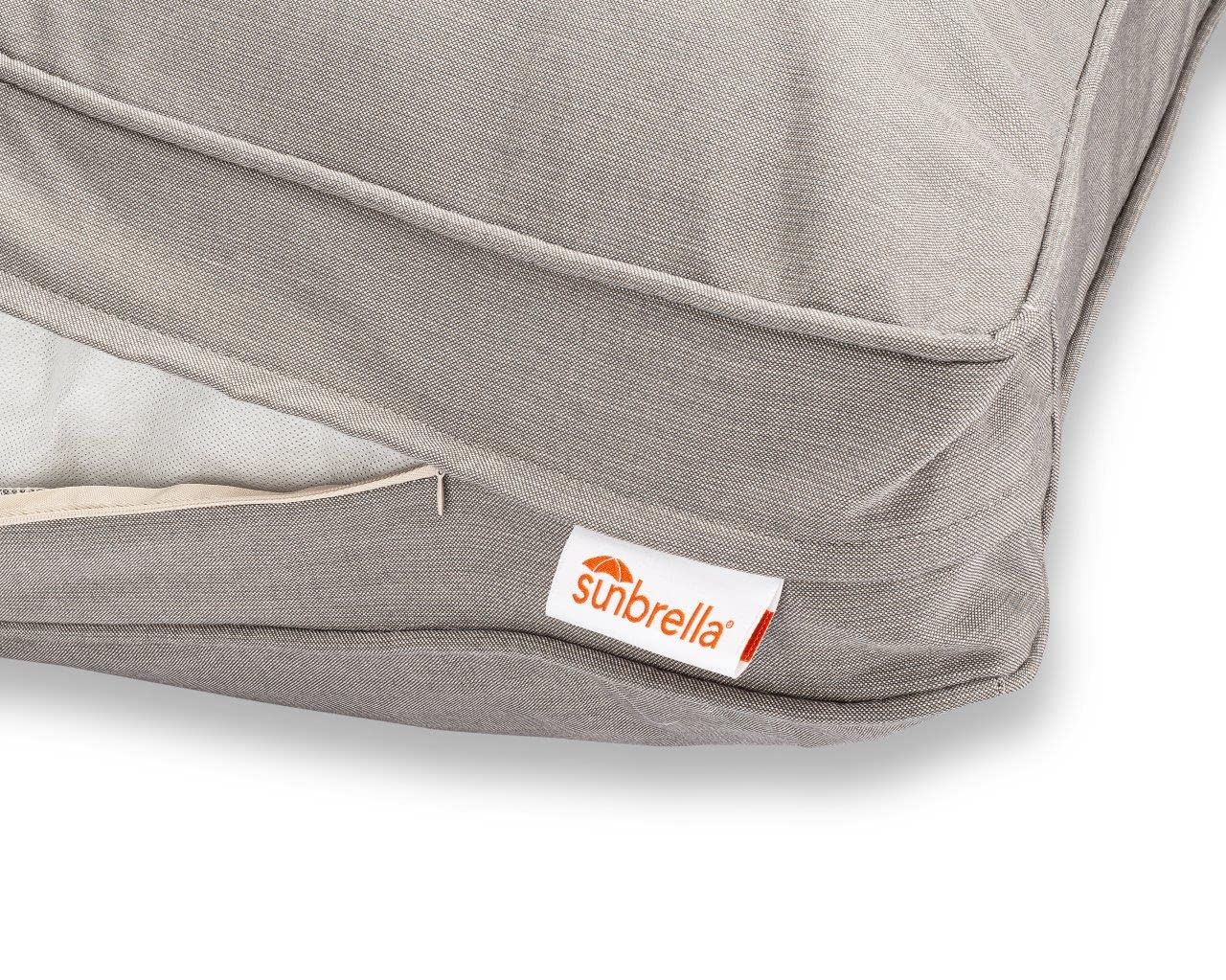 Rembourrage polyester haute qualité pour confort durable.