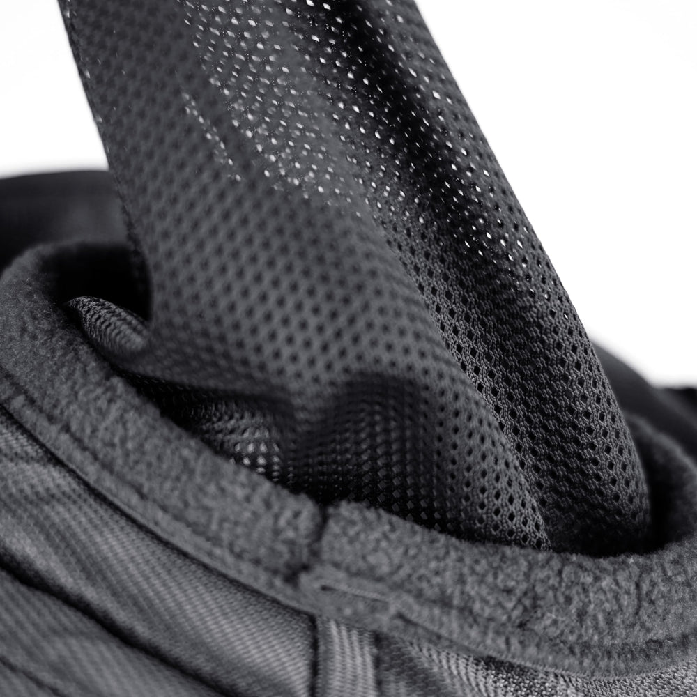 Shires FlyGuard Pro masque, maillage écarté des yeux assure vision nette.