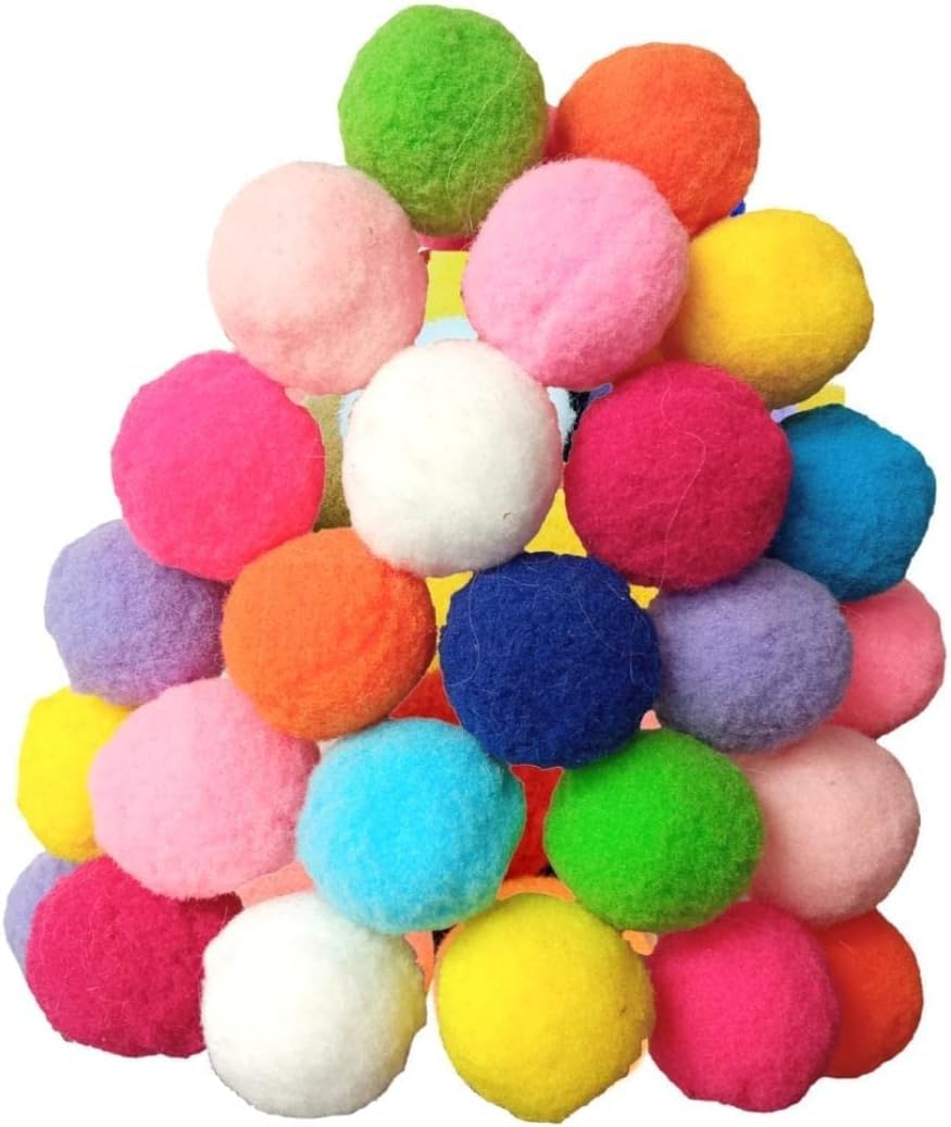 Chaton actif grâce au système Shizhoo, jeu interactif et amusant.