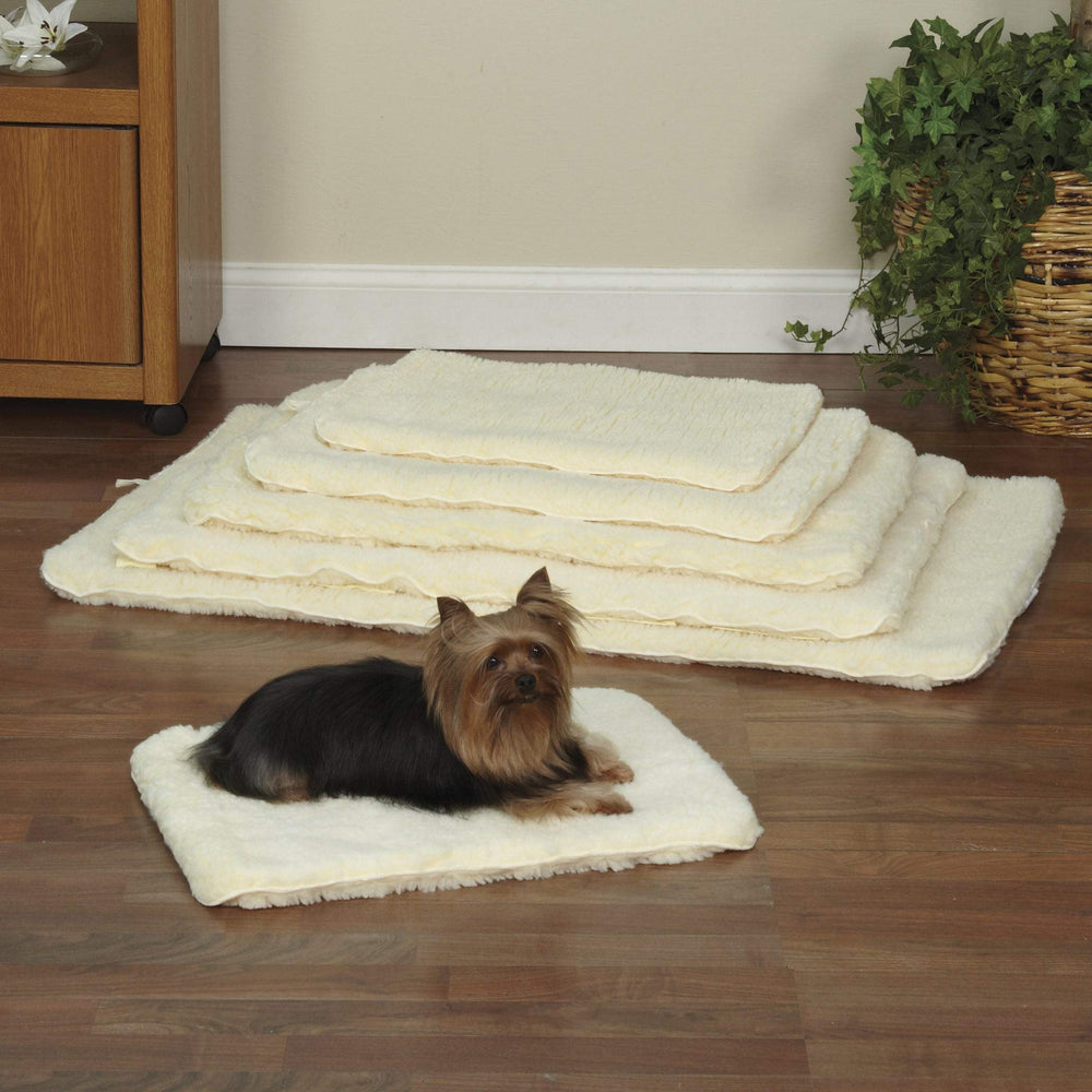 Tapis Slumber Pet sherpa lavable en machine, entretien facile.
