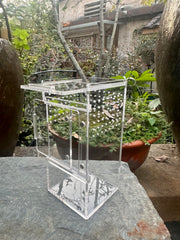 Terrarium Smartang à deux portes facilite l’alimentation sans endommager les toiles.