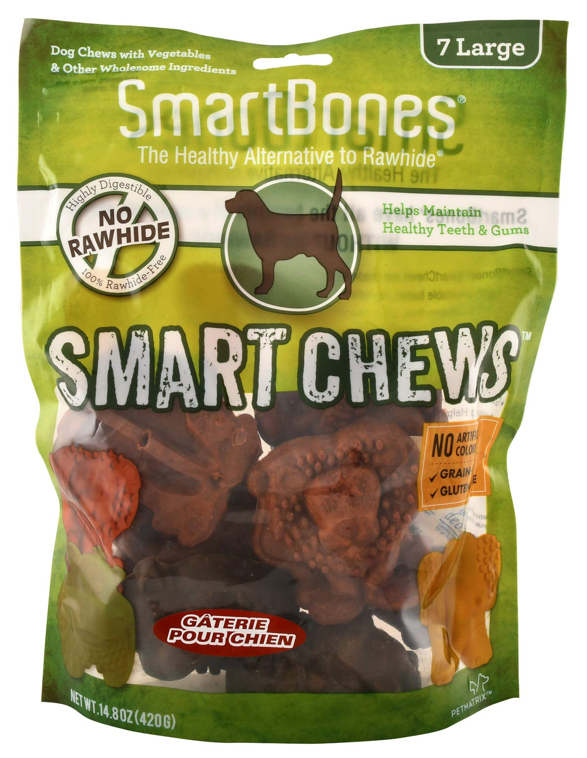 SmartBones Smart Chews emballage montrant friandises sans cuir brut prêtes à donner.