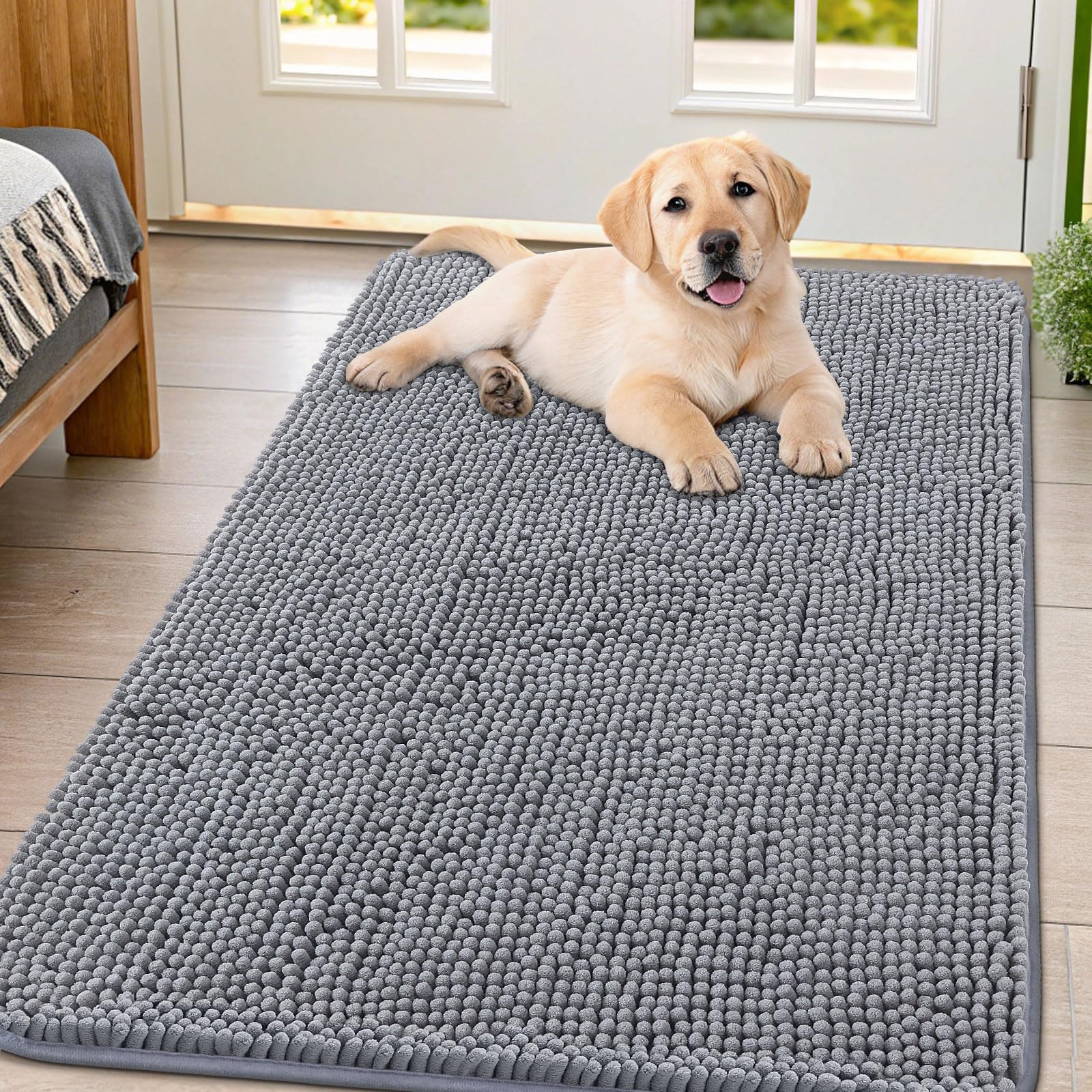 Smiry Tapis porte chenille pattes mouillées: absorption efficace et toucher doux.