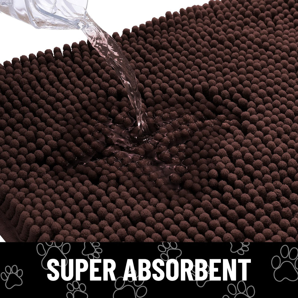 Tapis Smiry : profil bas pour ne pas gêner la porte.