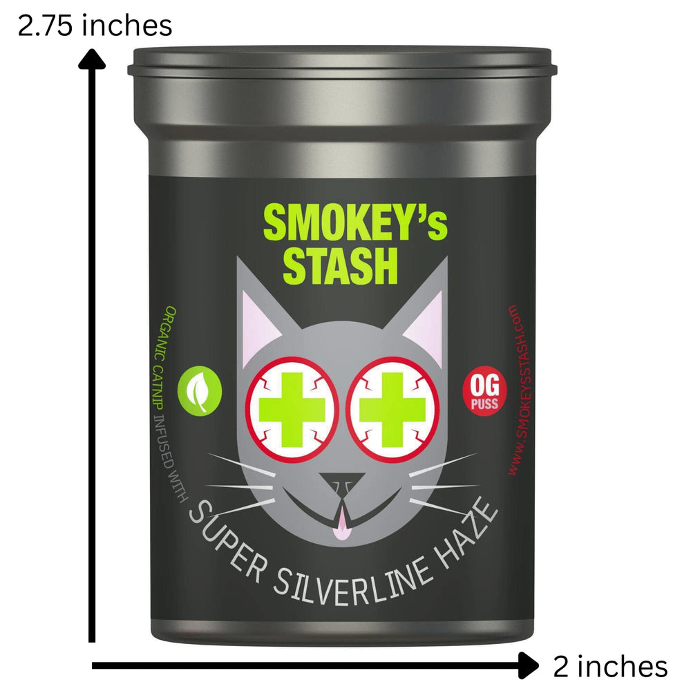Smokey's Stash Silvervine Haze – chat en action, jeu et exploration.