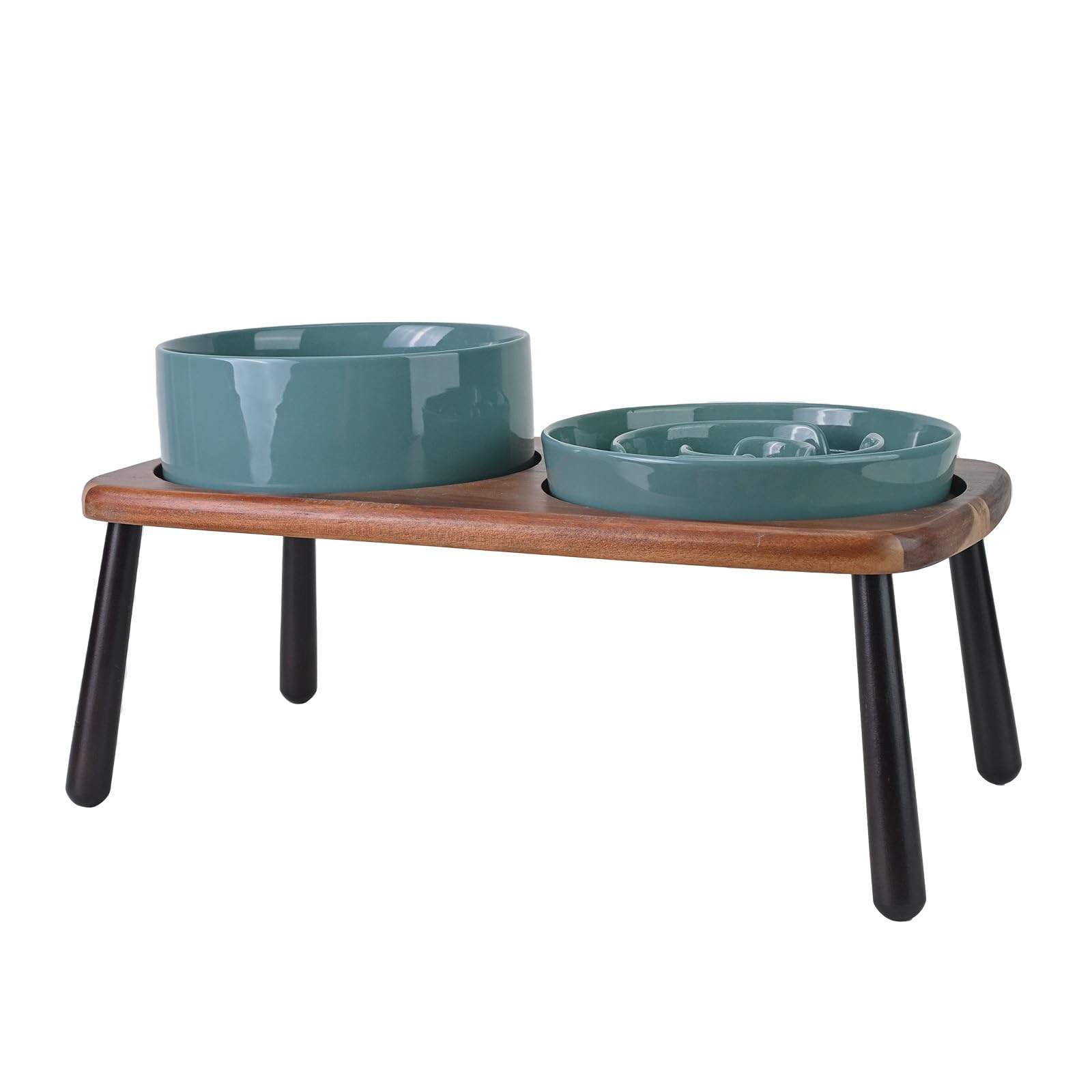 Bol SPUNKYJUNKY sur socle élevé en acacia pour chien, posture confortable lors des repas.
