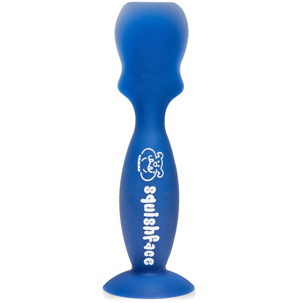 Squishface applicateur en silicone pour pate des rides du chien, application douce et précise.