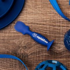 Squishface applicateur en silicone pour plis et rides du chien, atteint les zones difficiles.