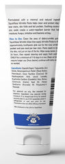 Trace des larmes autour des yeux nettoyée par Squishface Wrinkle Paste.