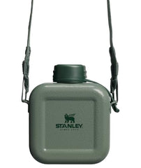 STANLEY Next x Nature Canteen 25 oz, anse réglable pour transport confortable.