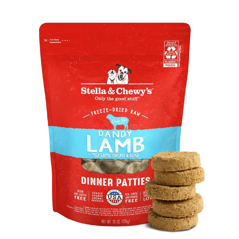 Galettes lyophilisées Stella & Chewy's à l’agneau, repas complet pour chien.
