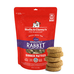 Galettes lyophilisees Stella & Chewy's au lapin, repas naturel pour chiens exigeants.