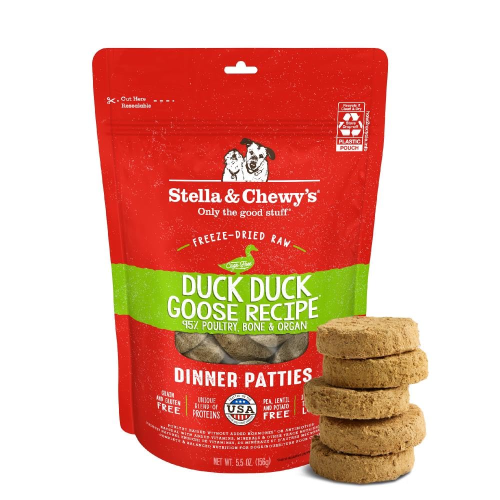 Emballage Stella & Chewys Patties pour chien, pratique et prêt a servir.