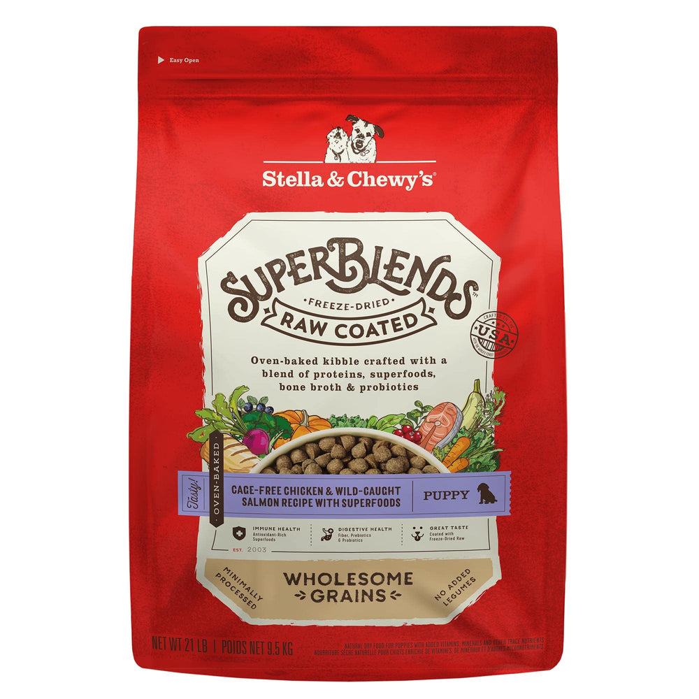 Emballage Stella & Chewy's SuperBlends pour chiot, pratique et stockable.