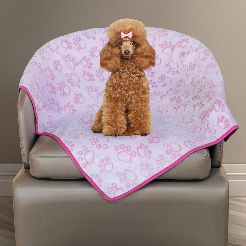 Stuffed couverture gris protectrice pour fauteuil, réduit les traces et favorise la propreté.
