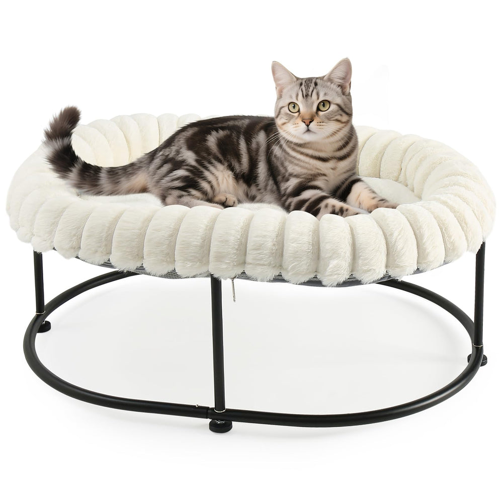 Sunhoo-lit-chat-eleve : lit surélevé offrant confort et propreté pour chats.
