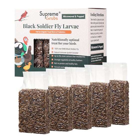 Distribution rapide et pratique des larves Supreme Grubs à vos poules.