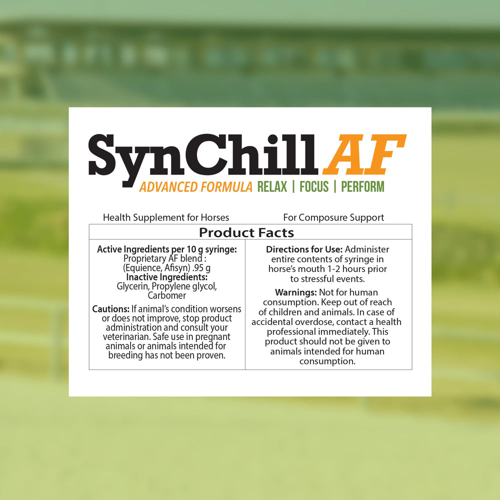 SynNutra Equine SynChill AF – verseur visible, utilisation possible pendant l'entraînement.