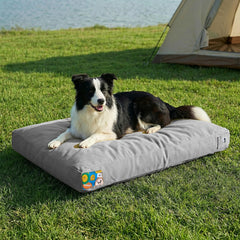 Lit pour chien Sytopia extérieur avec toile indestructible, idéal pour les aventures en plein air.