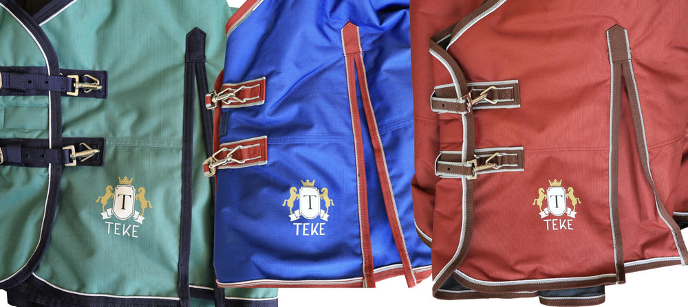 Rabat de queue du T TEKE Deluxe Turnout offrant protection contre le vent.