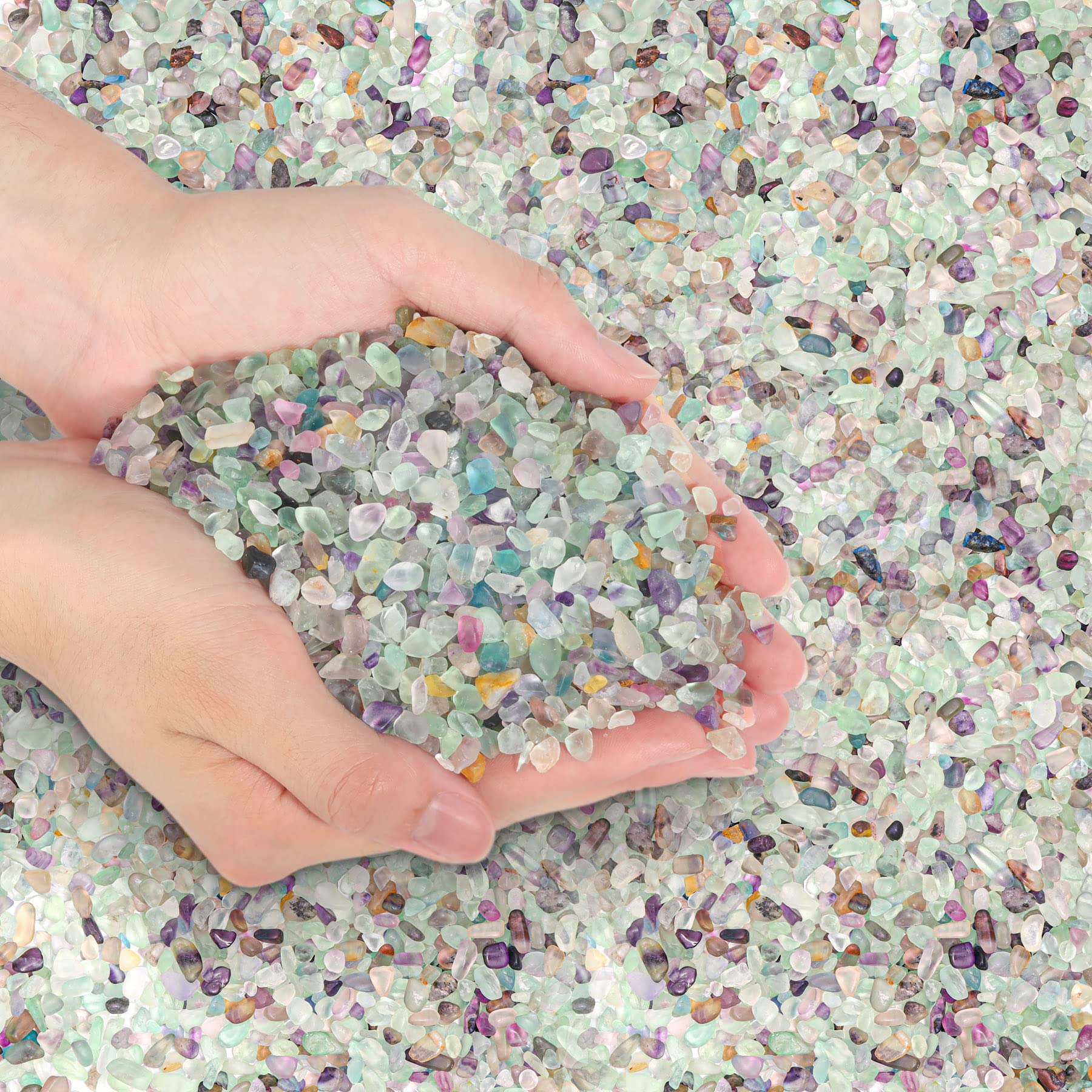 Galet quartz concassé pour décor intérieur lumineux et durable.