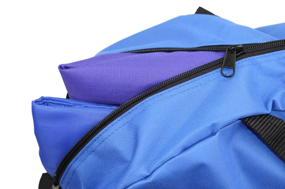 Sac écurie Tahoe Tack en action – prêt à transporter cordes et accessoires.