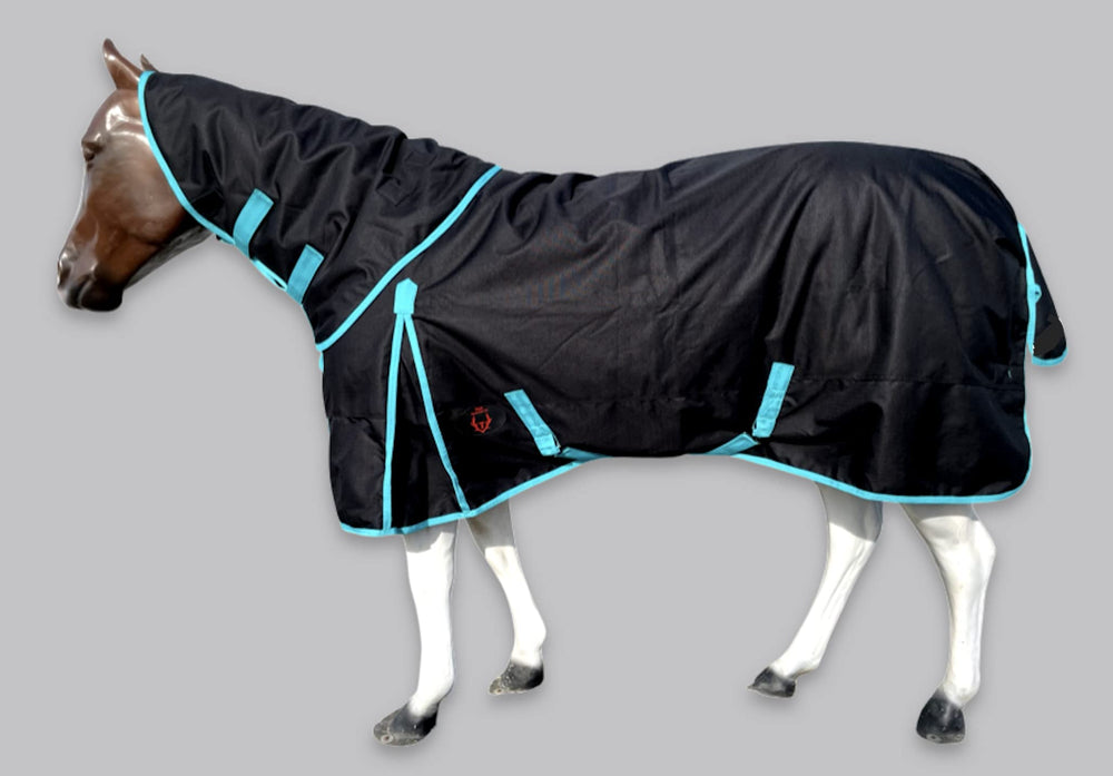 Tech Equestrian rainsheet capuche détachable pour protection pluie stable et pratique