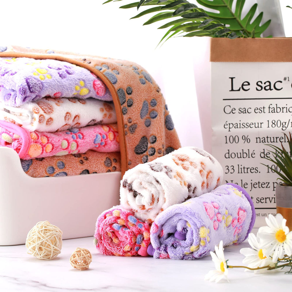 Tegeme ensemble huit couvertures chien, polyvalentes pour animaux.