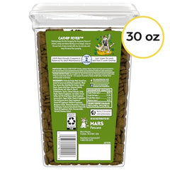 Temptations chat, saveur herbe à chat, bouchées aromatiques pour stimuler l'appétit.