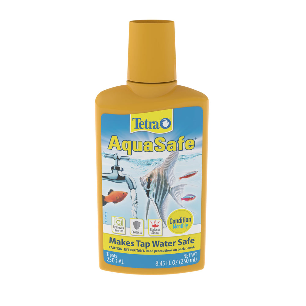 Bouteille Tetra AquaSafe prête à rendre l’eau sûre pour les poissons.