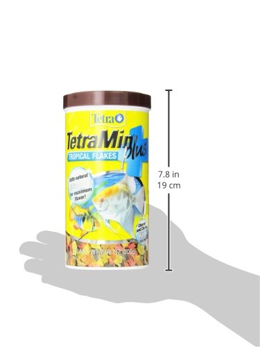 TetraMin Plus — formulation hautement digestible pour réduire les déchets.