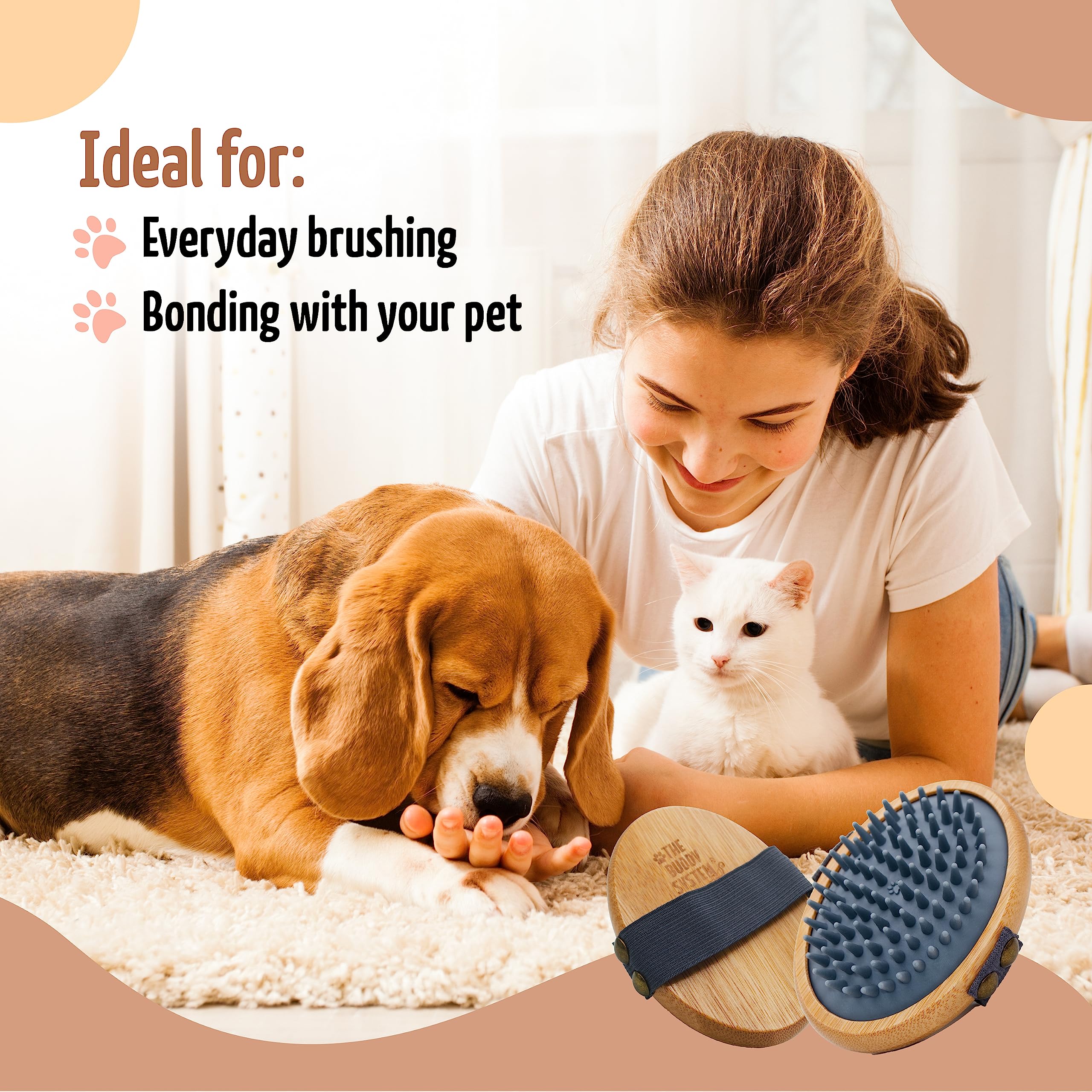 The Buddy System calme-animaux : favorise le lien par une activité de toilettage.
