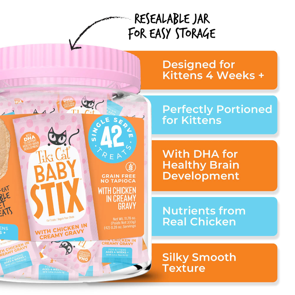 Tiki Cat Baby Stix comme garniture savoureuse sur croquettes sèches, ajoutant saveur et humidité.