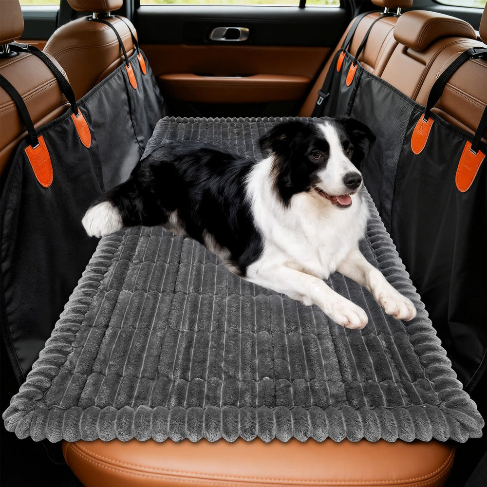 Tokameiu revêtement siège arrière chien, protection durable pour trajets propres.