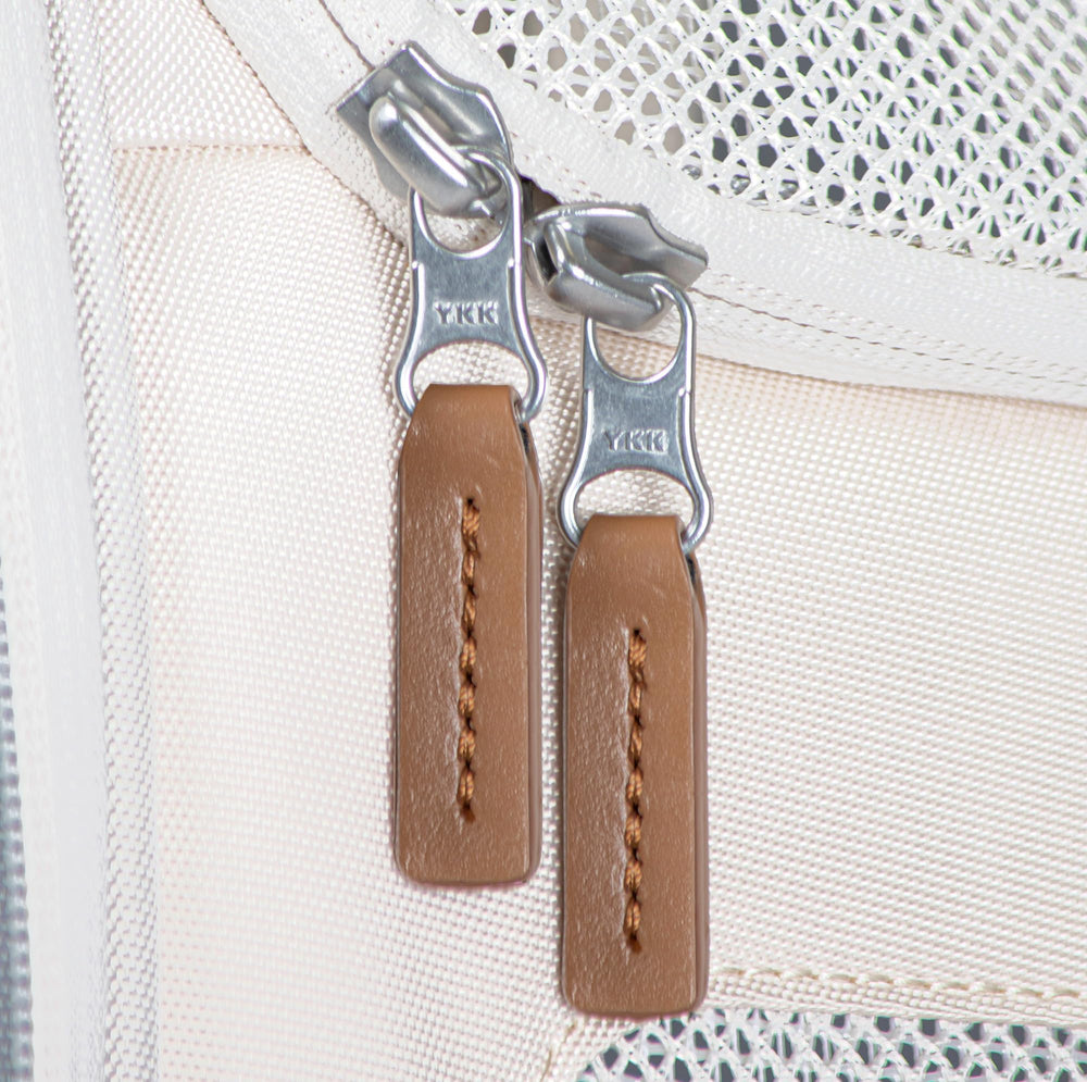 Traveler's Choice Argo textile T900D avec fini Teflon EcoElite pour résistance et entretien facile.